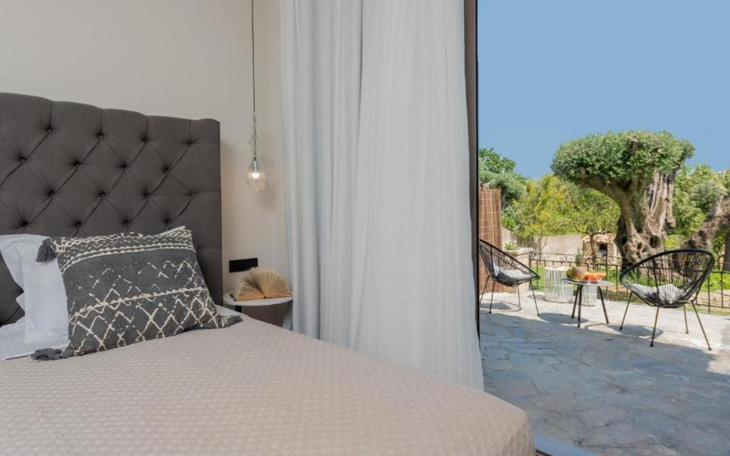 Eptanisos Beachfront Suites Zante Keri ภายนอก รูปภาพ
