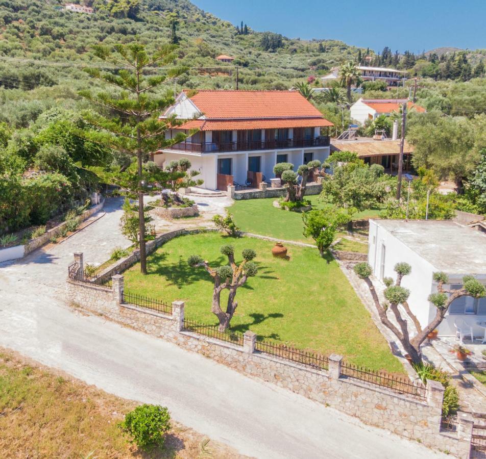 Eptanisos Beachfront Suites Zante Keri ภายนอก รูปภาพ