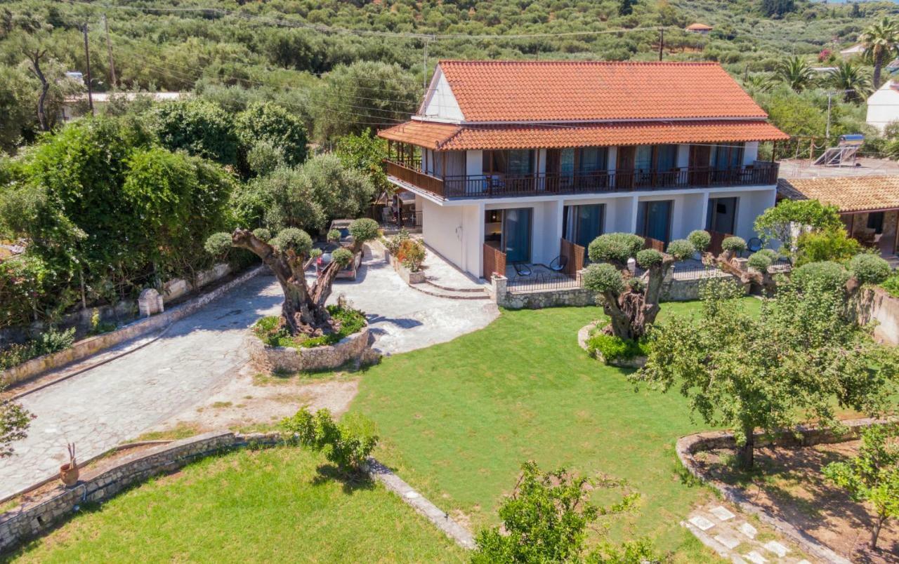 Eptanisos Beachfront Suites Zante Keri ภายนอก รูปภาพ