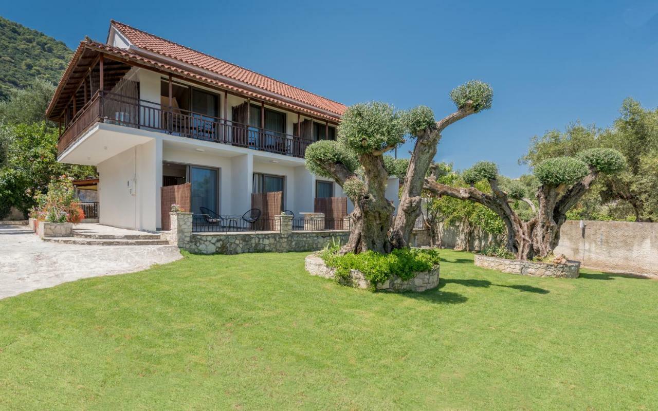 Eptanisos Beachfront Suites Zante Keri ภายนอก รูปภาพ
